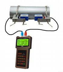 Handheld ultrasonic flow meter