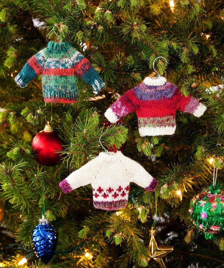 Knit Christmas ornaments 5