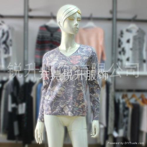 Fall Winter Long Sleeve Print Sweater OEM Services