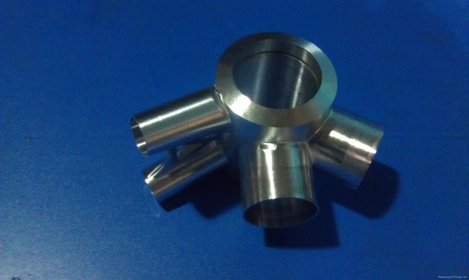 CNC precision machining 4