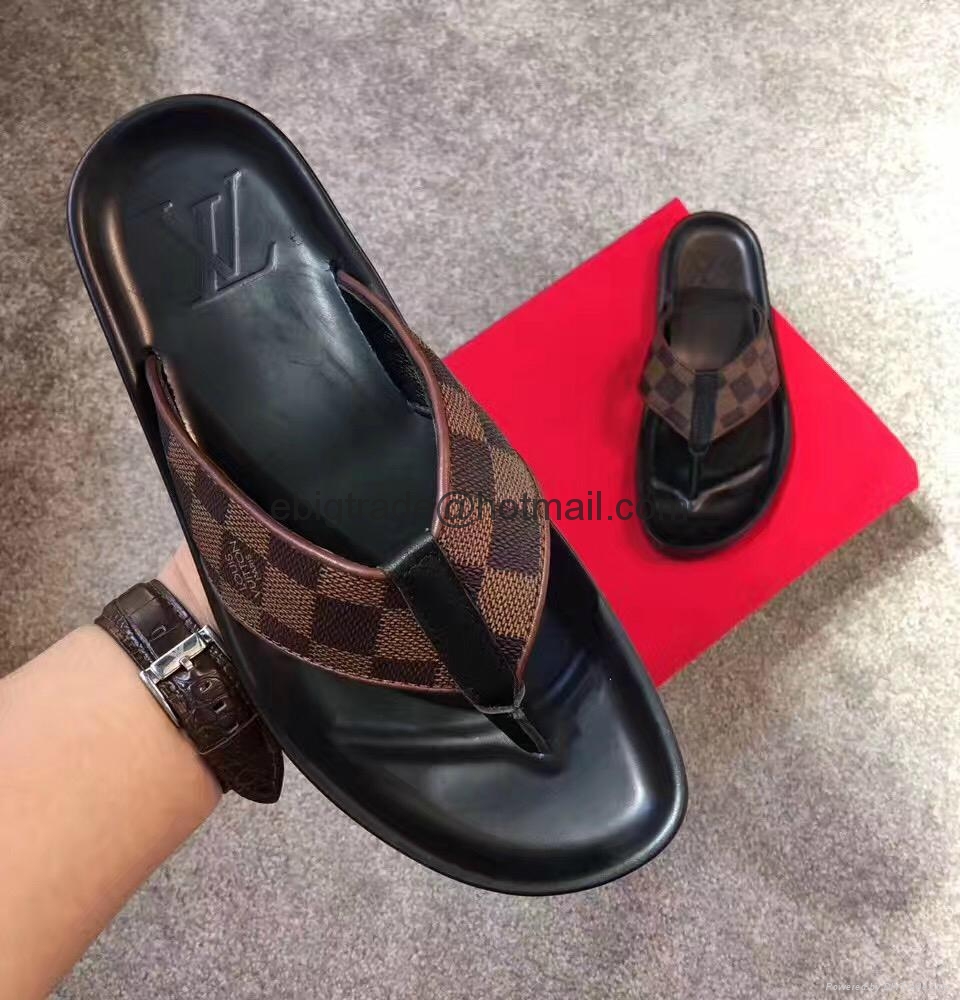 lv flip flops mens