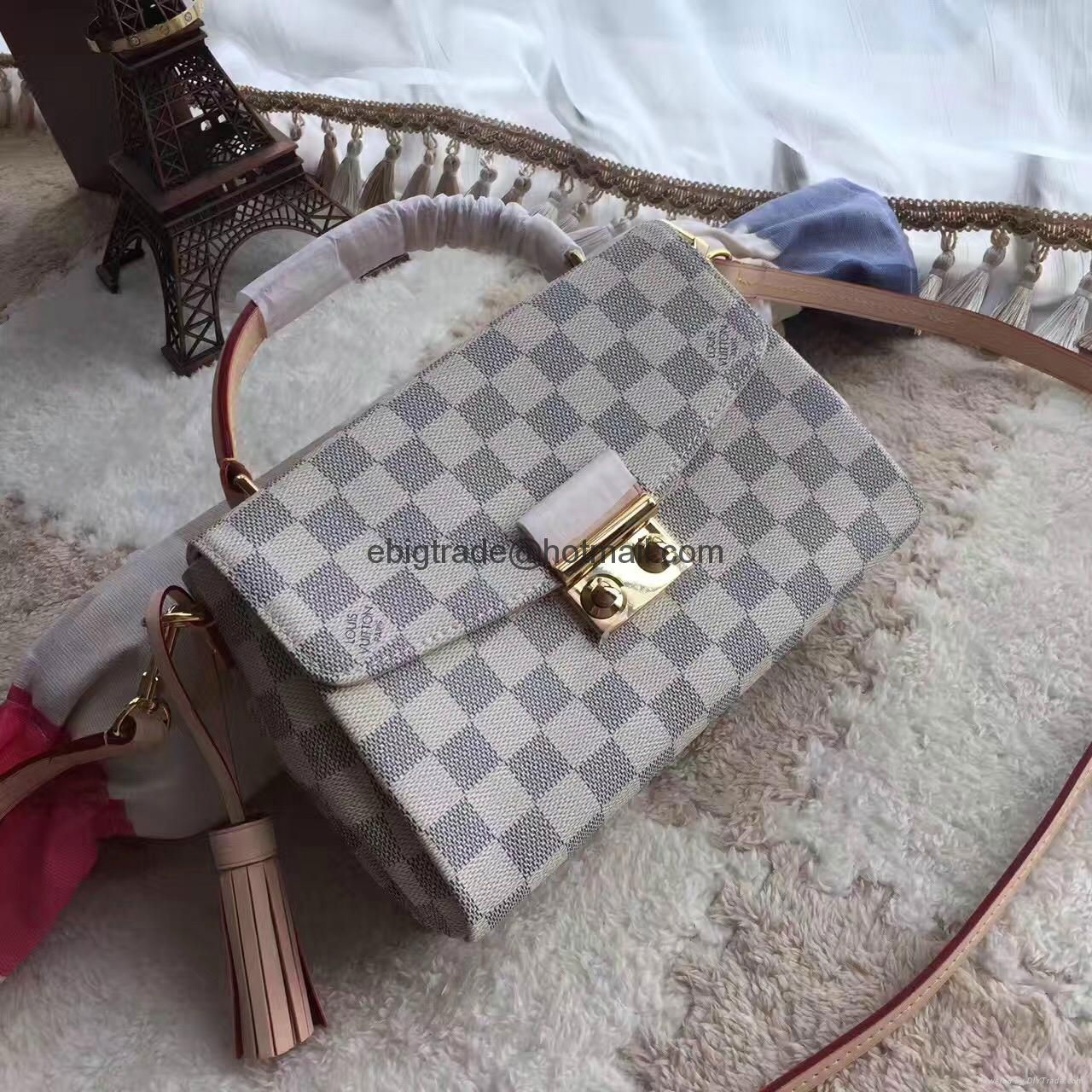 replica Louis Vuitton bags