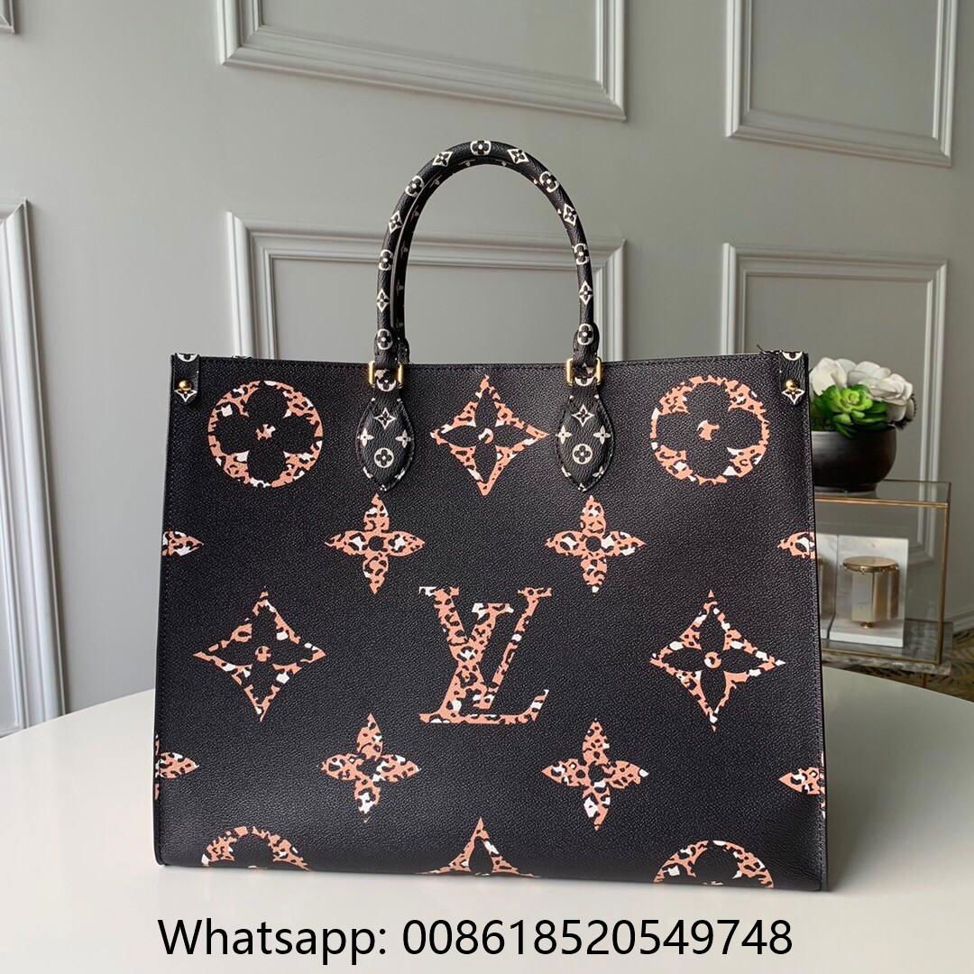 Giant Lv Logo Bag Literacy Basics