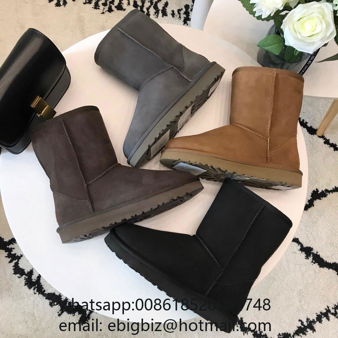 Wholesale     Boots online outlet women     mini boots Classic     Short boots