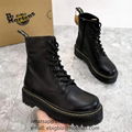 Dr. Martens 1460 Women's boots Classic