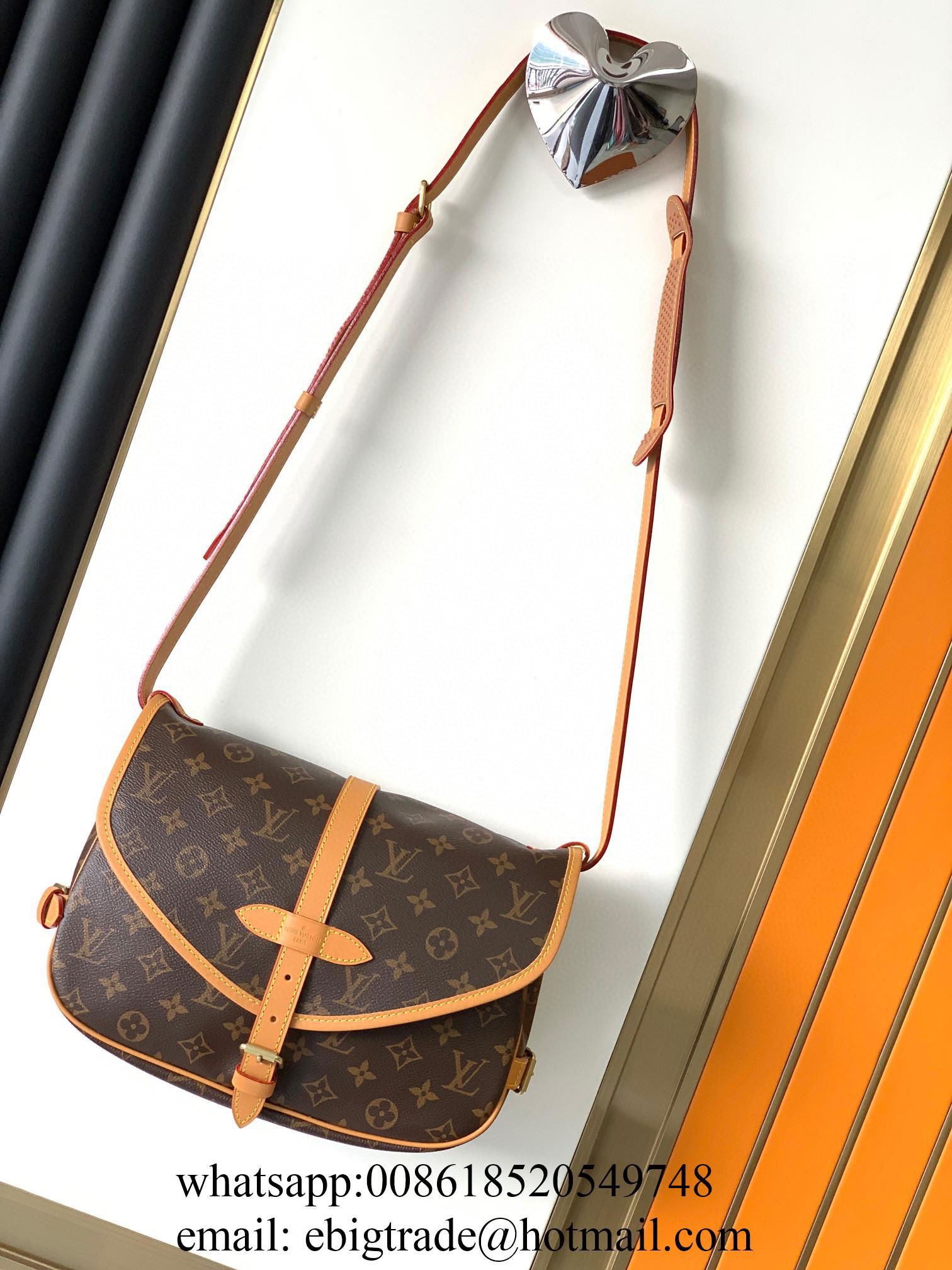 whoelsale LV handbags price