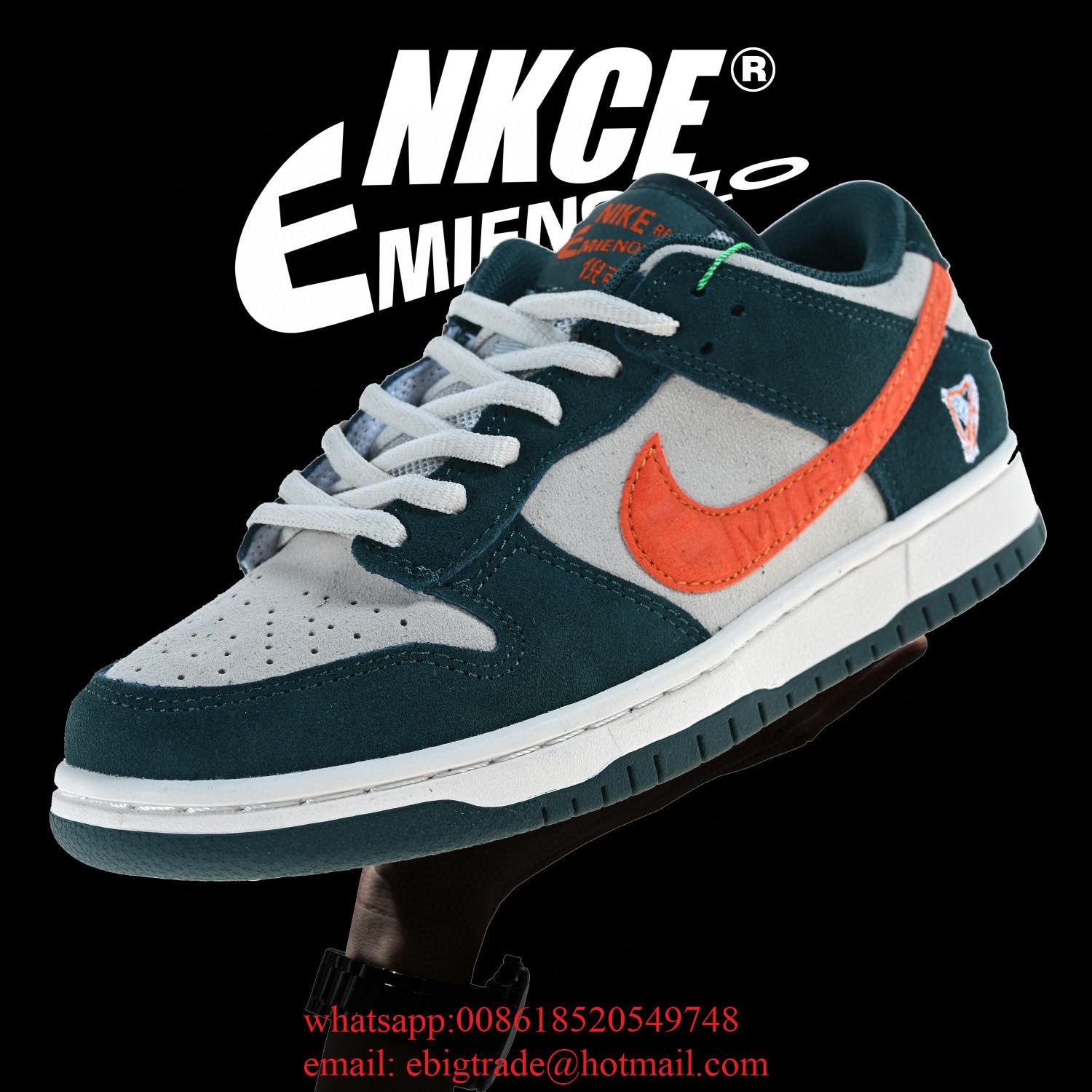 discount Nike Dunk Low sneakers 