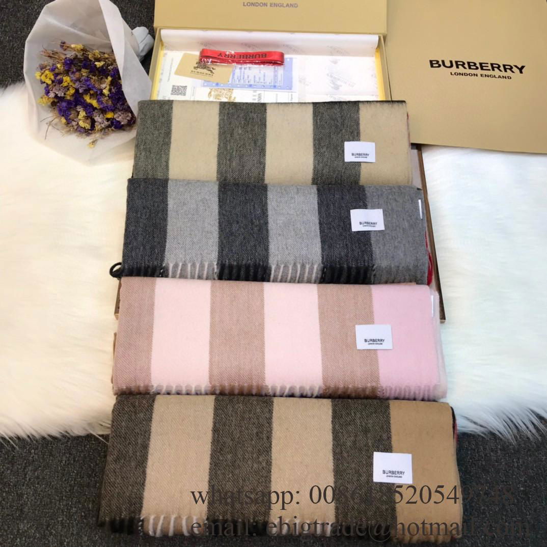 Burberry Classic Check Cashmere scarf