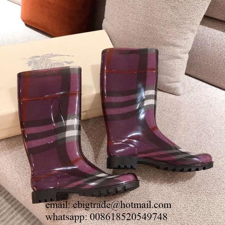 woman's burberry rain boots