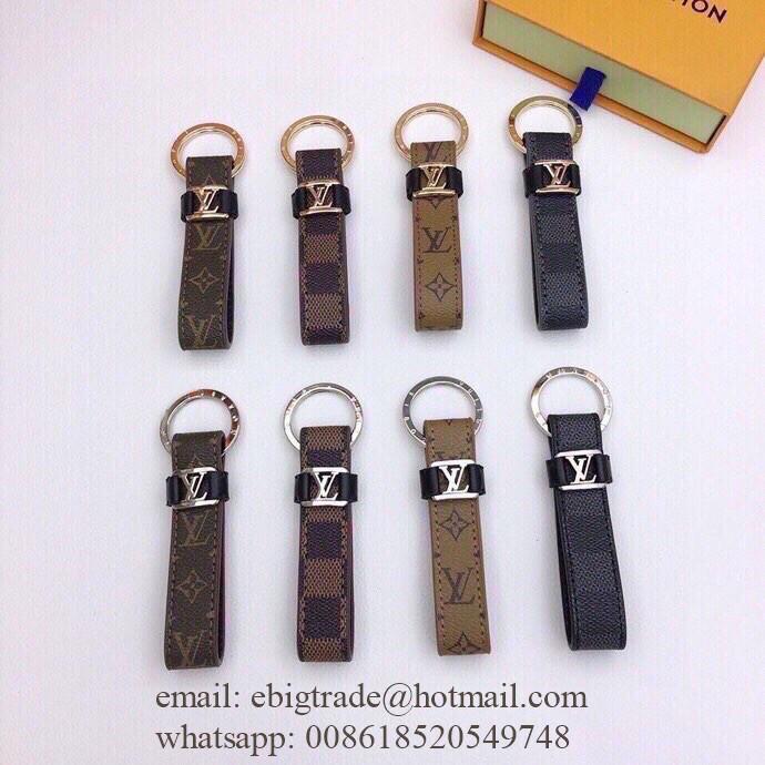 Wholesaler                   omen's Bag Charms Luxury Key Holders     ey Chains  2