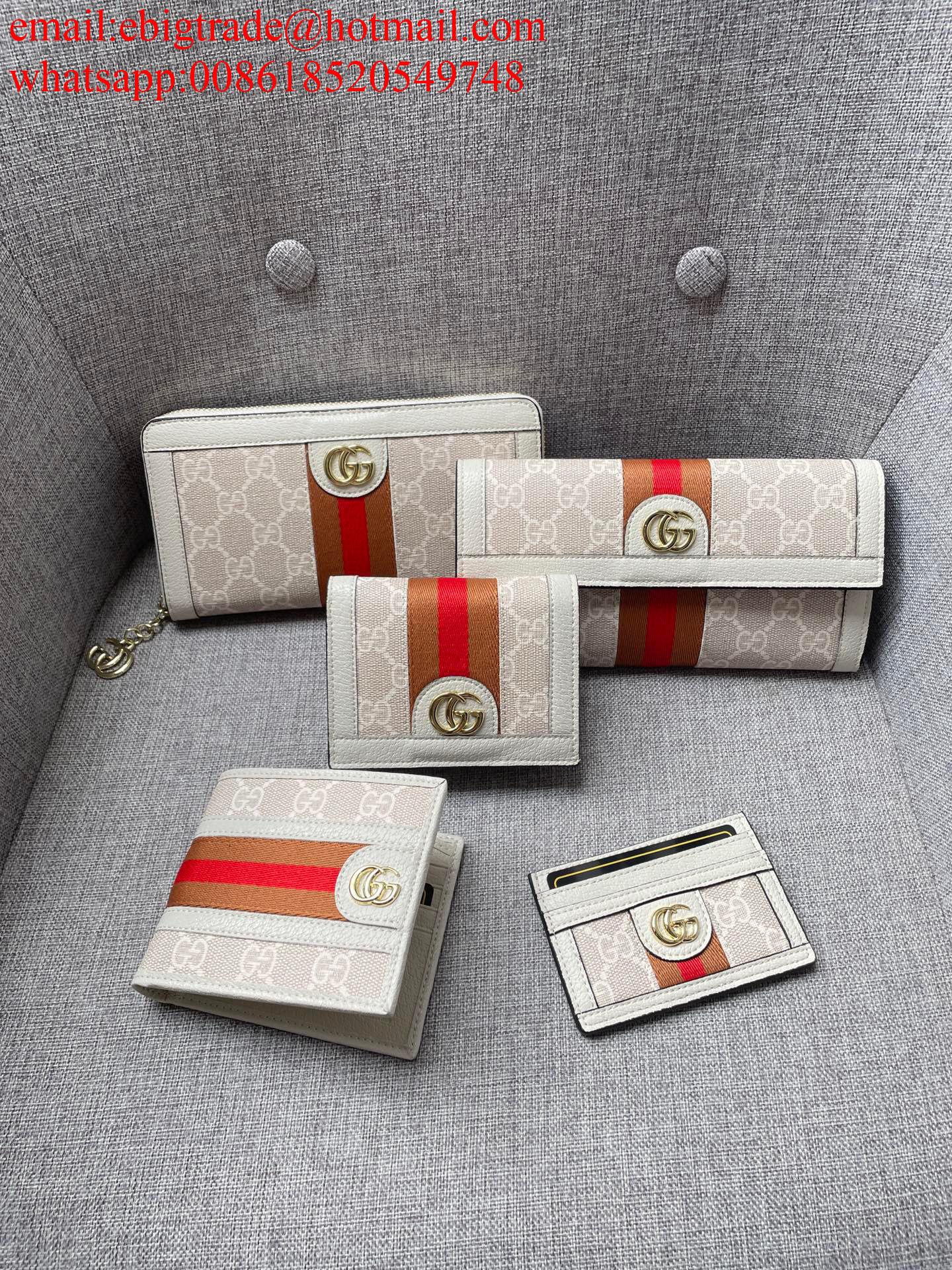 women's Gucci wallet