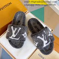 Louis Vuitton Paseo Flat Comfort Mule Louis Vuitton Shearling Fur Slides Sandals