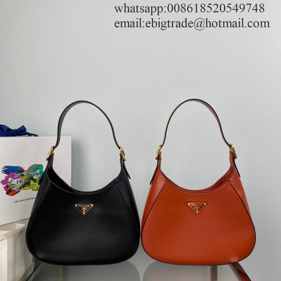 Discount       Bag online store       Medium Leather Shoulder bags       handbag 3