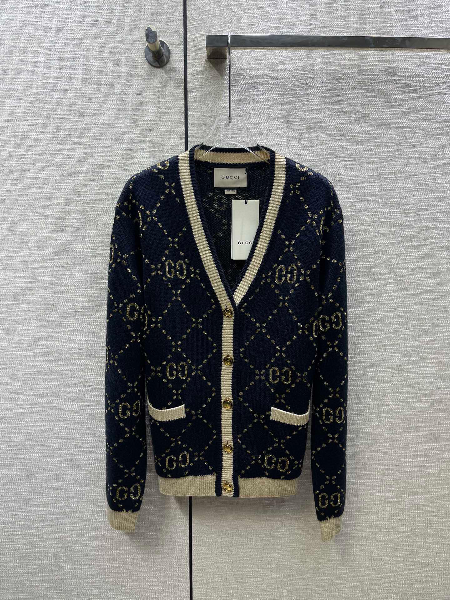 Cheap       Gg Wool Cardigan discount       Wool knit top Women's       Sweaters 3