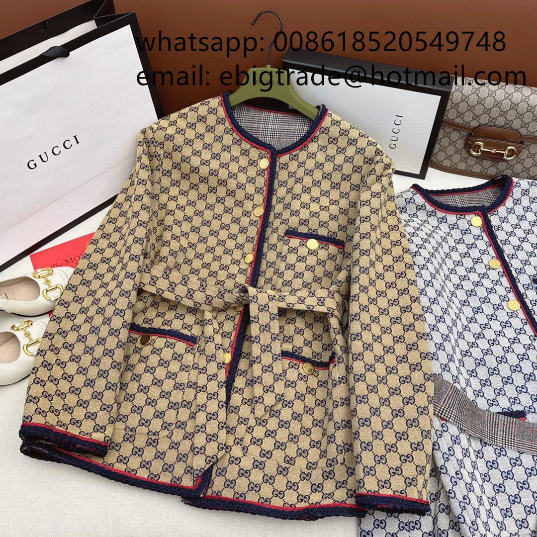 Women Gucci Coat 