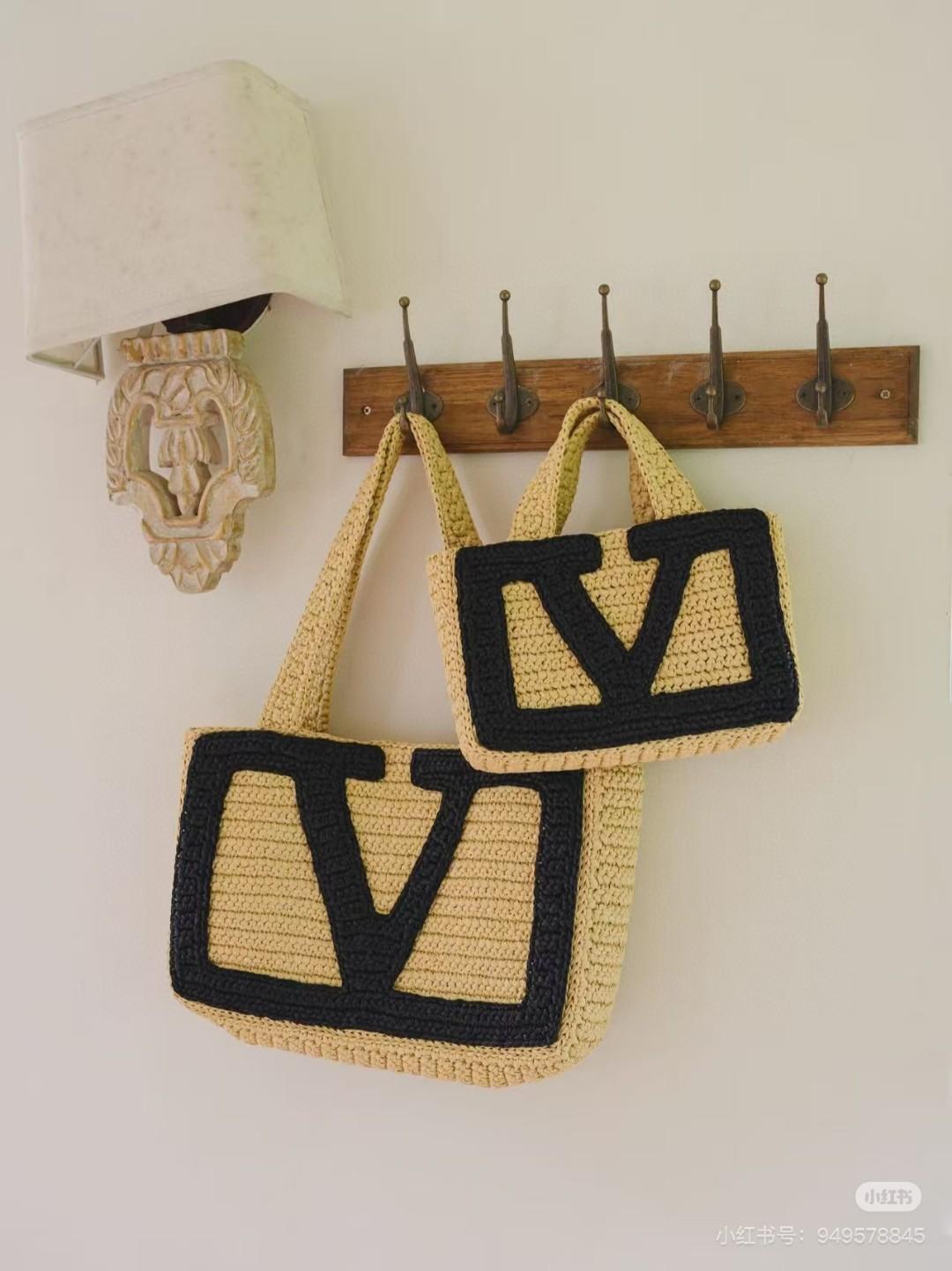 Cheap Valentino Garavani Raffia bags