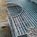 Hot dip Galvanized metal building materials steel grating 4