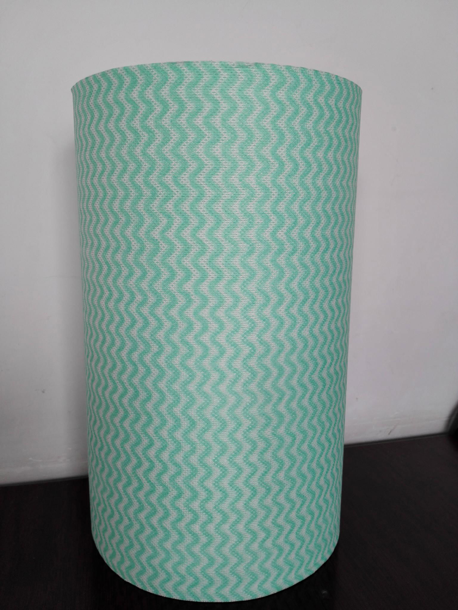 Green mesh waved wood pulp laminated spunlace nonwoven fabric