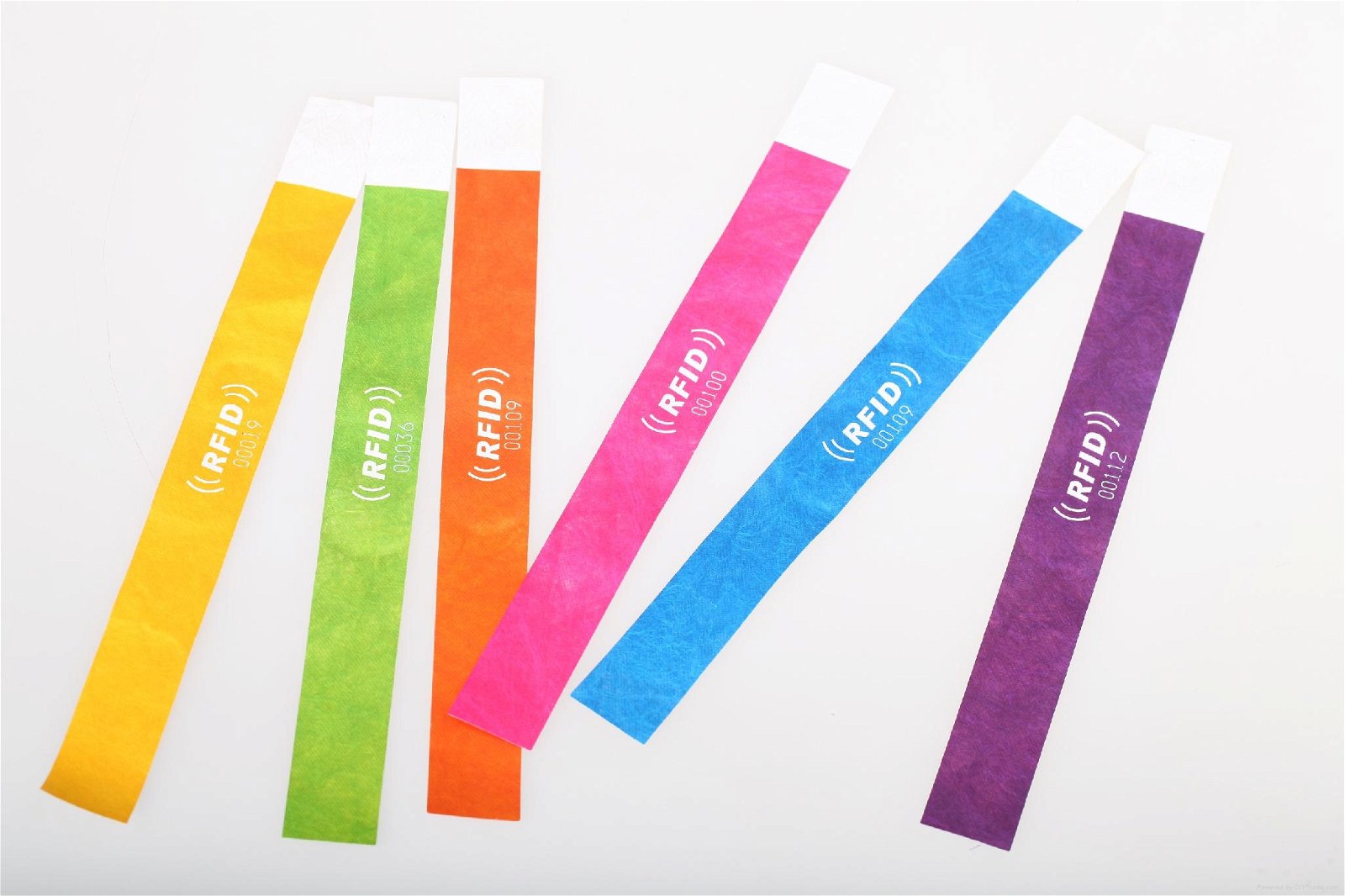 Hot selling and popular disposable rfid tyvek wristband rfid paper wristbands 2