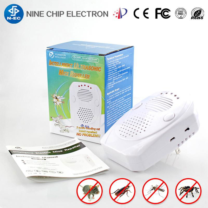 Ultrasonic Electromagnetic Pest Repeller 2