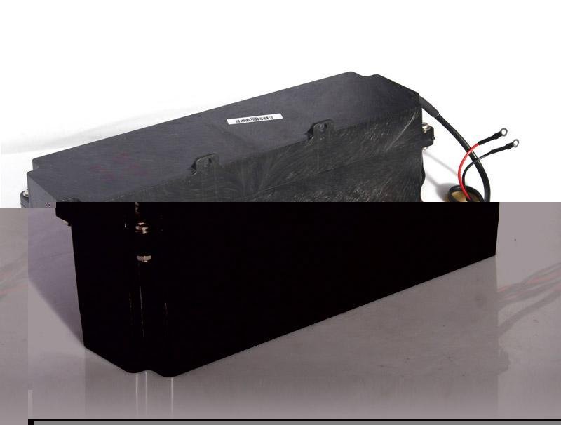 生产销售光伏面板清洁机器人磷酸铁锂电池 3