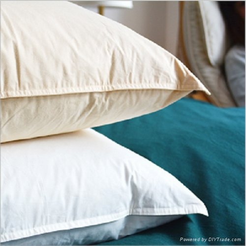 King Bed Polyester Microfiber Filling Pillow 4
