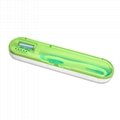 新奇特便携式杀菌收纳盒热销牙刷消毒盒旅行款UV紫外线牙刷消毒器