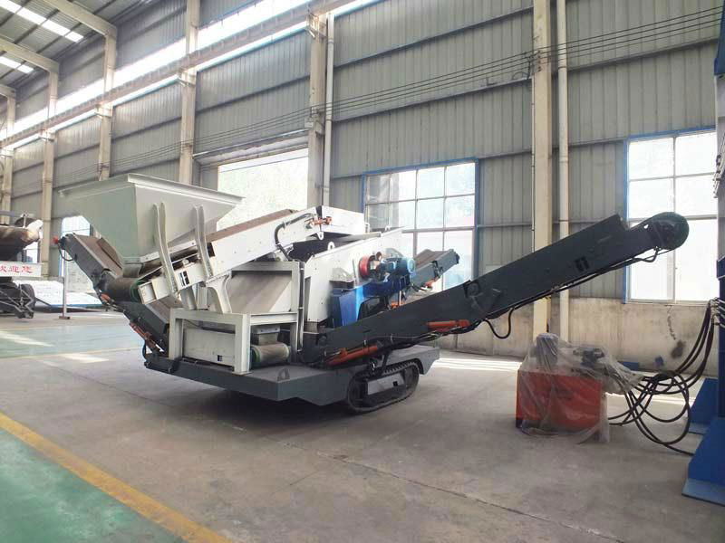 China crawler gravel mobile crushing plant for mines 