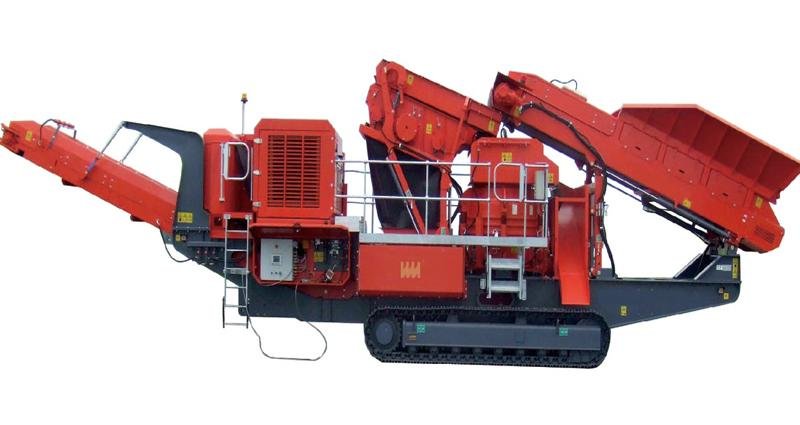 China crawler gravel mobile crushing plant for mines  3