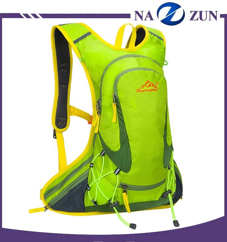 Outdoor Backpack Lightweight Hiking Backpack Camping Daypack Sport Bag Climbing 