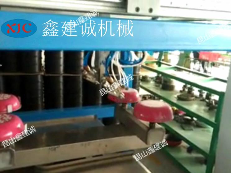 崑山鑫建誠五軸四盤自動噴漆機 3