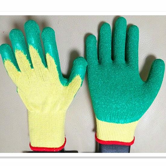 cheap latex coated glove made in china 4