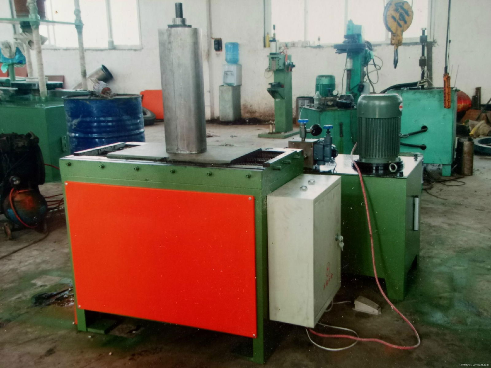 The supply of metal forming flanging machine 5
