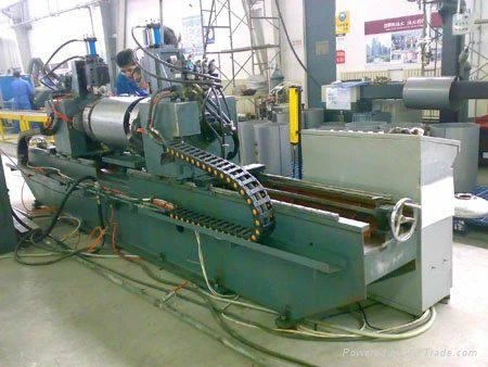 山東德博機械供應熱水器設備封頭縮口機