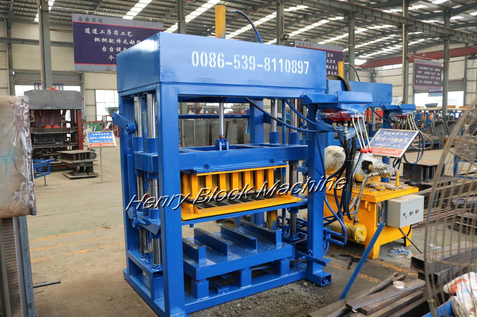 Qt4-30 Hydraulic and Diesel Engine Hollow Solid Concrete Block Paver Making Mach 3