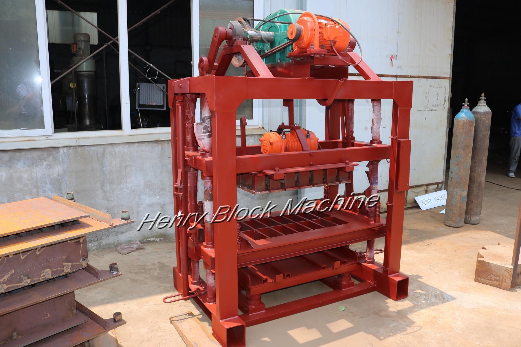 QTJ440 Concrete Block Making Machine Henry Block Machine (China