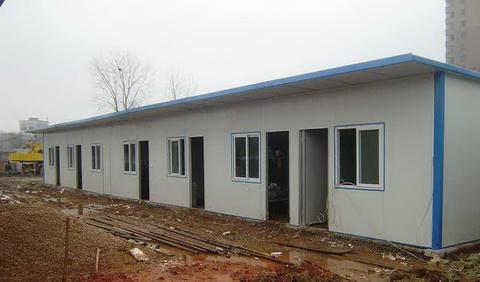 供应内蒙古工地用彩钢房鄂尔多斯赤峰活动房批发 2