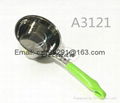 Stainless Steel Kitchen Use Water Bailer with Color Handle 1