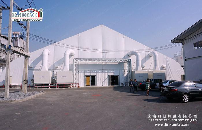 Curve roof tent for large outdoor event 2