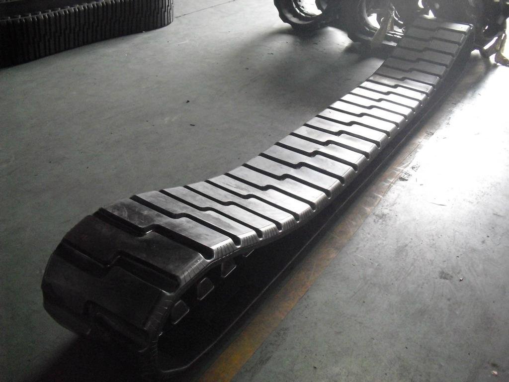 Small Rubber Track System for Mini Excavator 3