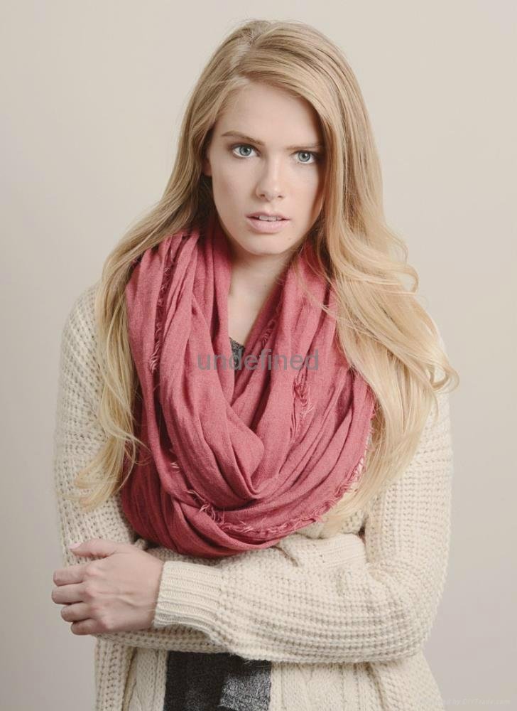 Soft Solid Color Cable Circle Infinity Loop Scarf Wholesale 2