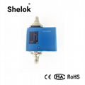 Micro sensitive control differential pressure switch