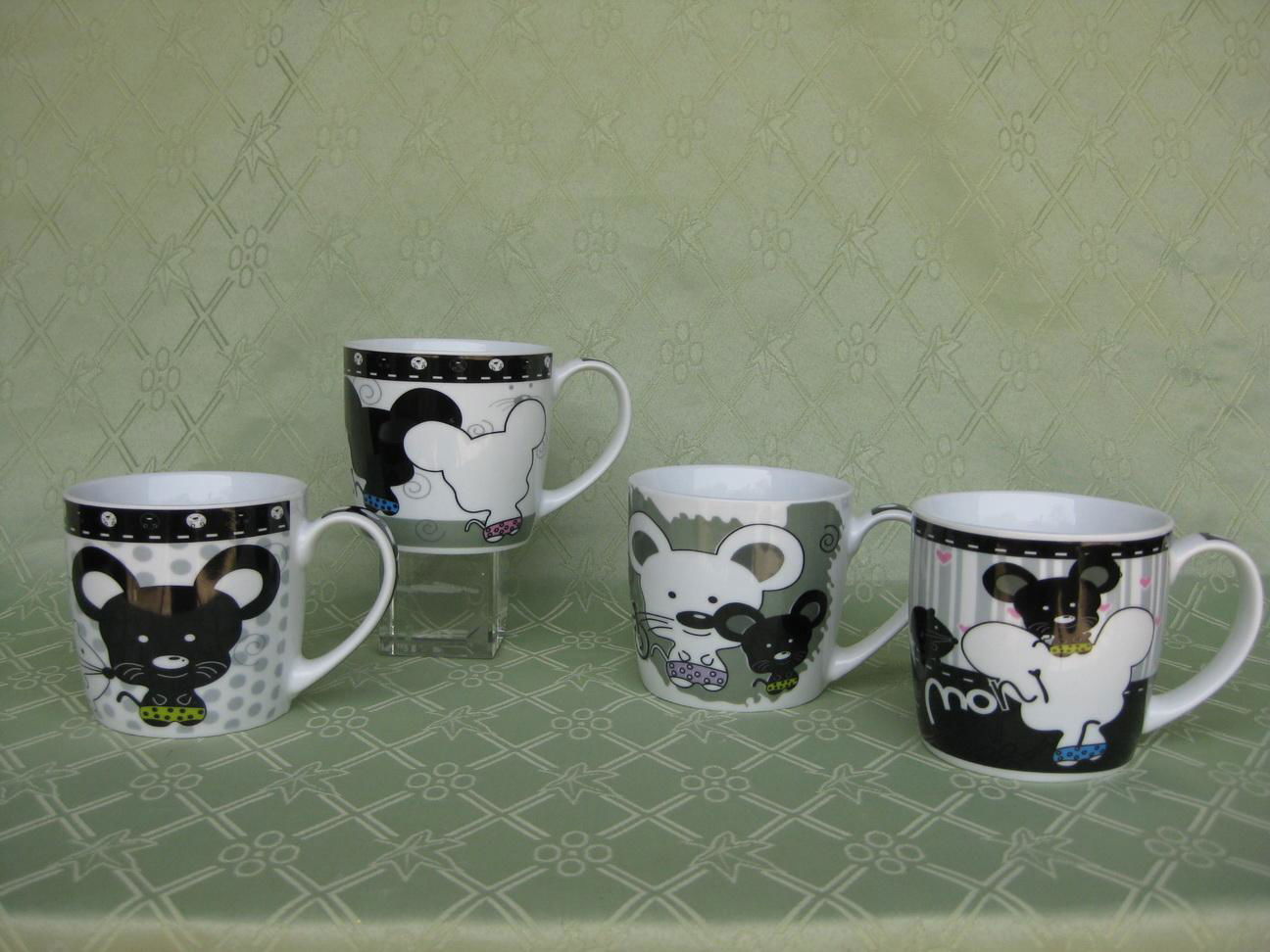 White And Black Cat Ceramic Coffee Mug 4