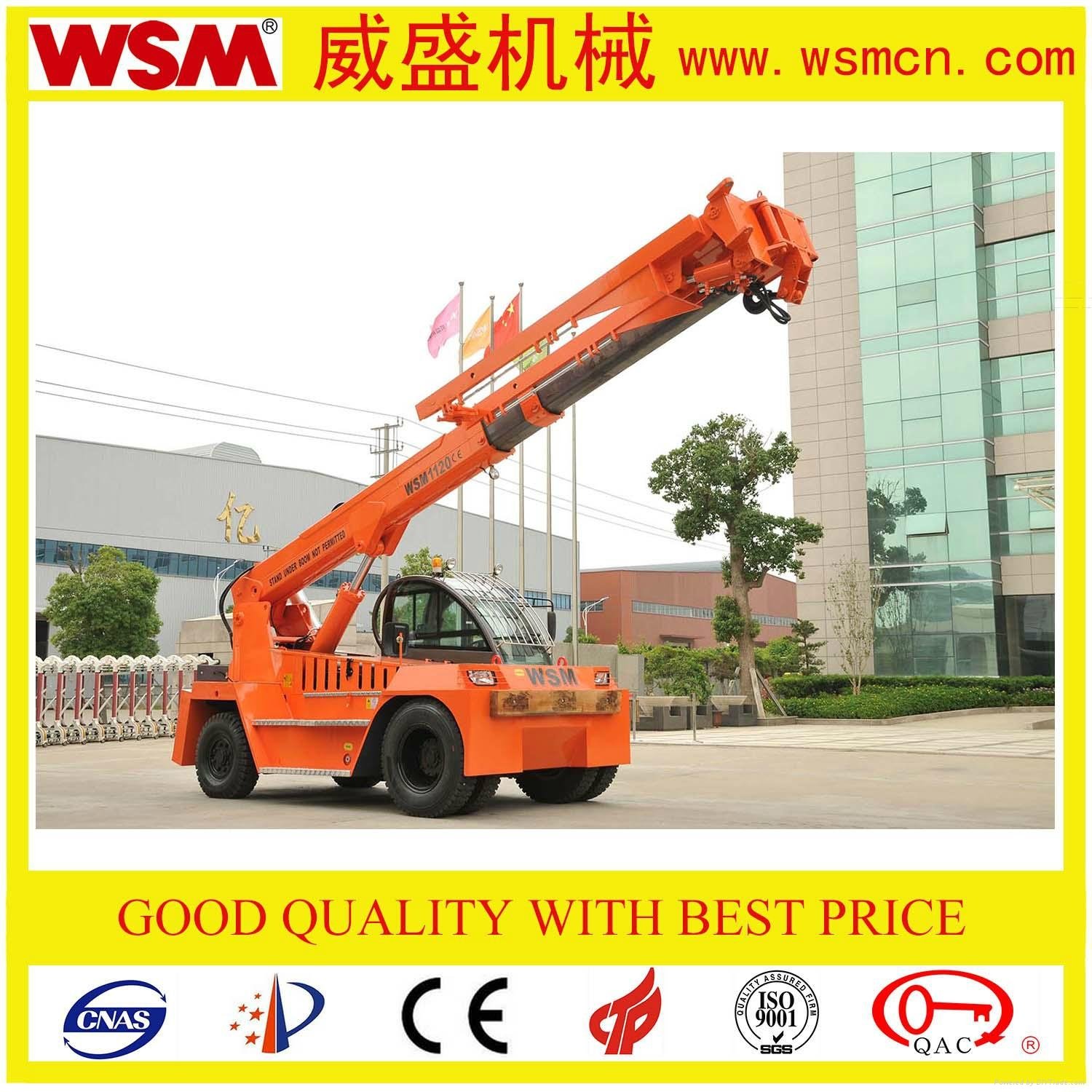 12 tons telescopic boom forklift truck for unloading container 2