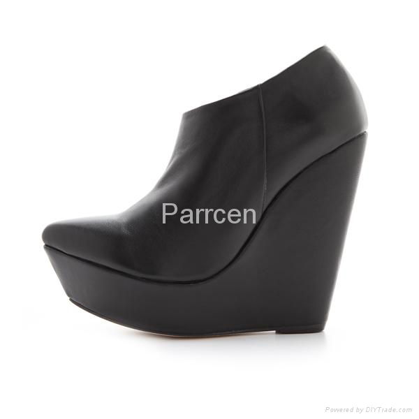 Parrcen Women's Black Leather Platfrom Wedge Booties with Zipper