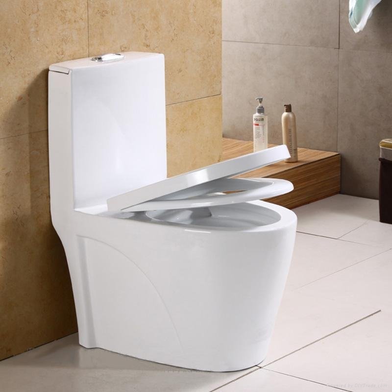 High quality siphonic / washdown s-trap one piece toilet 
