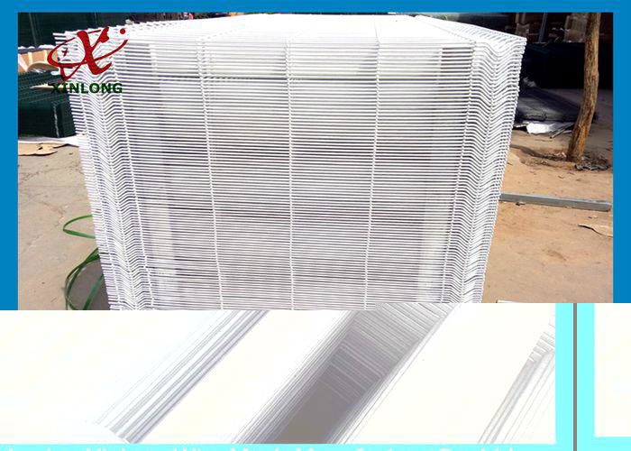 Private Grounds PVC/PE Dipped Coating Economy 3D Wire Mesh Fence 3