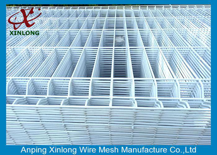 Private Grounds PVC/PE Dipped Coating Economy 3D Wire Mesh Fence 5