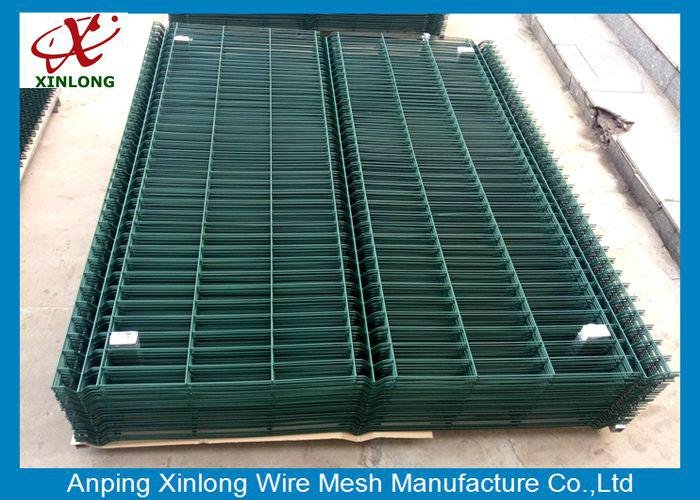 Train Or Bus Station PVC/PE Dipped Coating Valuable 3D Wire Mesh Fence 4