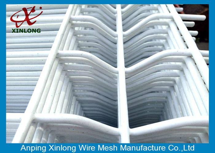 Science & Industry Zone High Strong Quality Pure White 3D Wire Mesh Fence 2